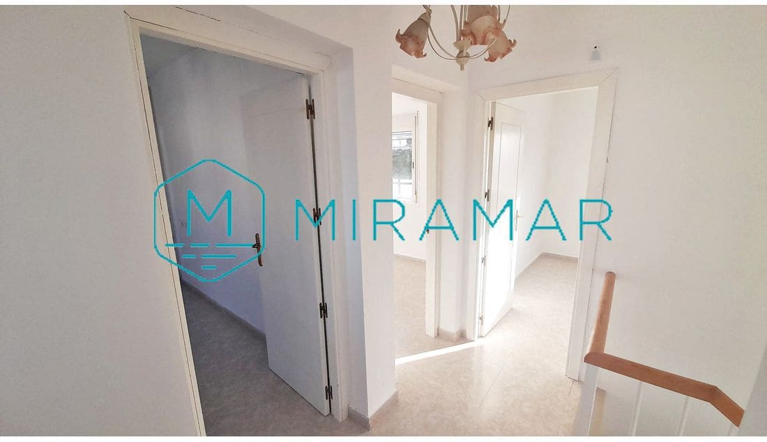 4 slaapkamer Villa te koop in Villablanca - € 168.000 (Ref: 9128685)