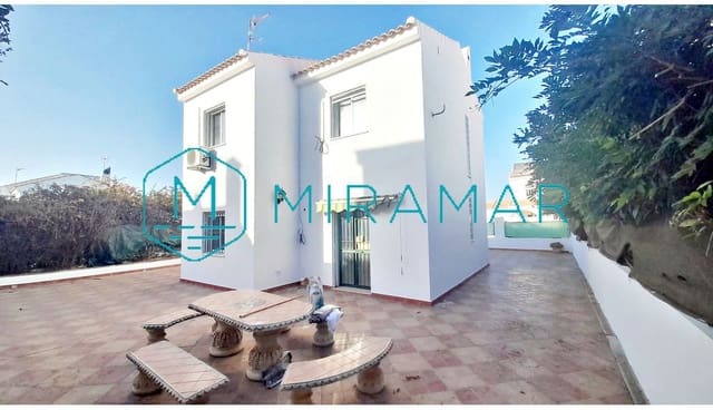 4 slaapkamer Villa te koop in Villablanca - € 168.000 (Ref: 9128685)