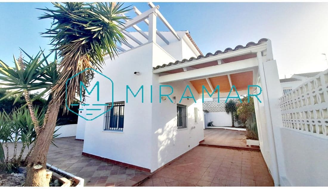 4 slaapkamer Villa te koop in Villablanca - € 168.000 (Ref: 9128685)