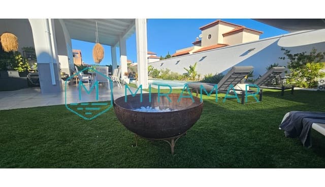 3 soveværelse Villa til salg i Ayamonte - € 469.000 (Ref: 9247501)