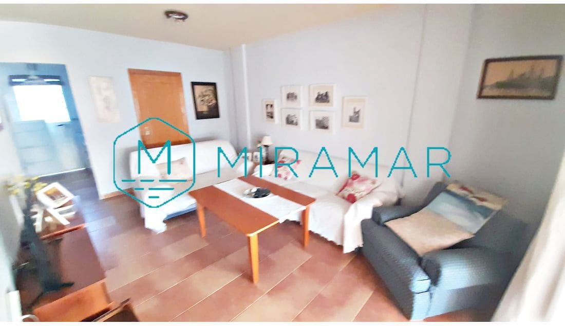 4 slaapkamer Rijtjeshuis te koop in Isla Cristina met garage - € 220.000 (Ref: 9251927)