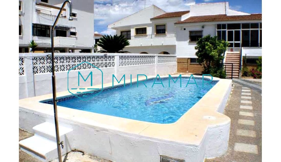 7 bedroom Villa for sale in La Antilla - € 525,000 (Ref: 9255497)