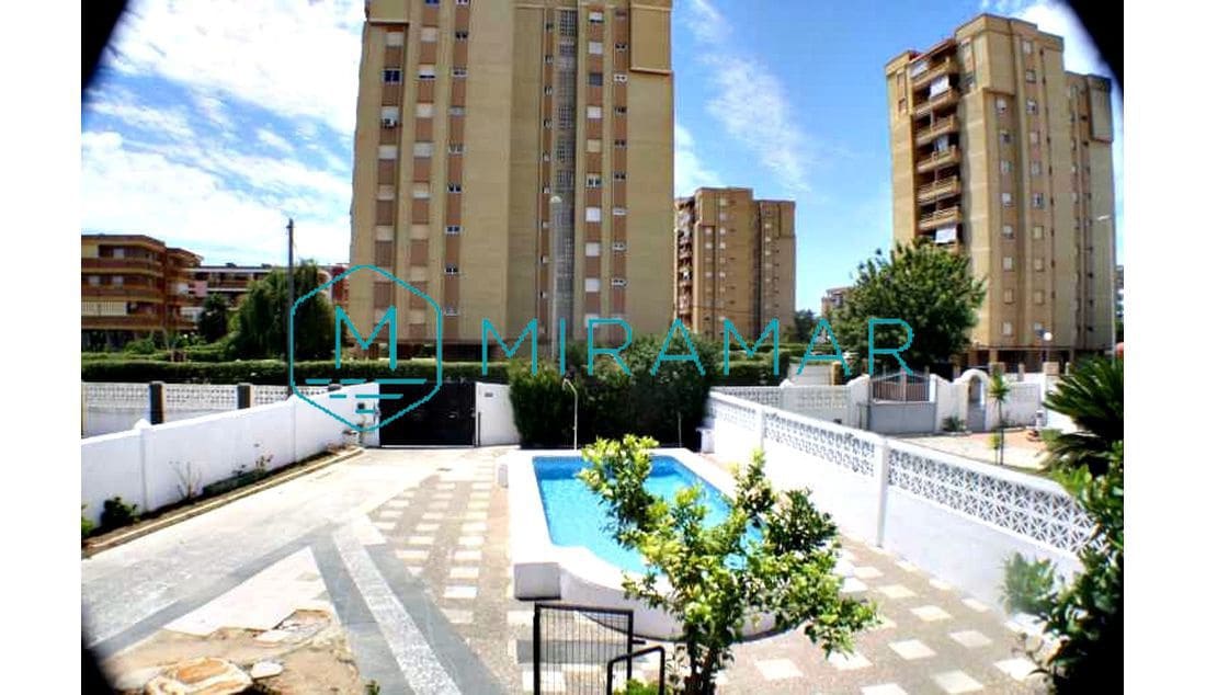 7 bedroom Villa for sale in La Antilla - € 525,000 (Ref: 9255497)