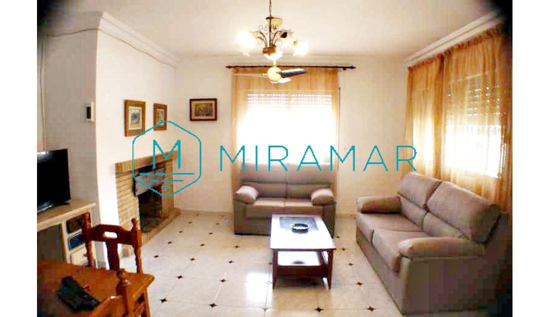 7 bedroom Villa for sale in La Antilla - € 525,000 (Ref: 9255497)