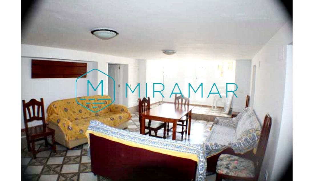 7 bedroom Villa for sale in La Antilla - € 525,000 (Ref: 9255497)