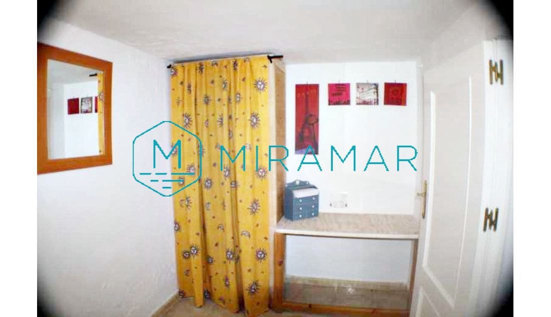 7 bedroom Villa for sale in La Antilla - € 525,000 (Ref: 9255497)