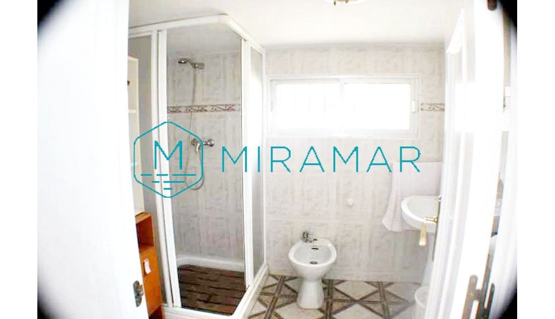 7 bedroom Villa for sale in La Antilla - € 525,000 (Ref: 9255497)