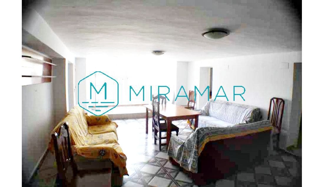 7 bedroom Villa for sale in La Antilla - € 525,000 (Ref: 9255497)