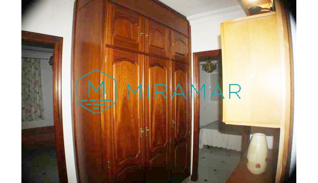 7 bedroom Villa for sale in La Antilla - € 525,000 (Ref: 9255497)