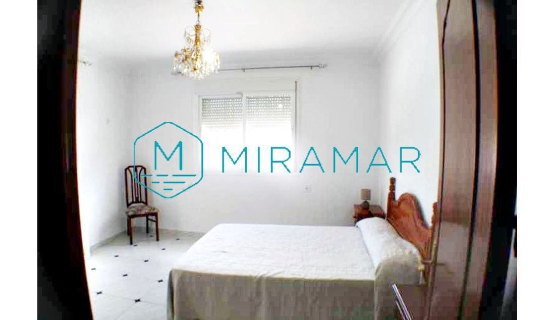 7 bedroom Villa for sale in La Antilla - € 525,000 (Ref: 9255497)