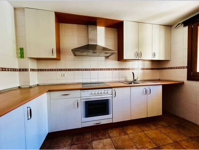 3 slaapkamer Rijtjeshuis te koop in Ayamonte - € 220.000 (Ref: 9292349)