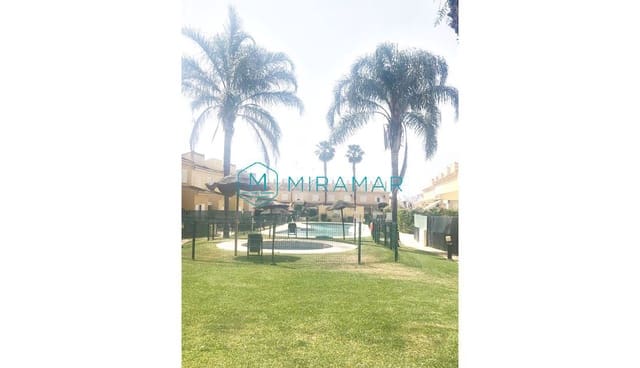 2 slaapkamer Rijtjeshuis te koop in La Redondela, Isla Cristina - € 162.000 (Ref: 9362828)