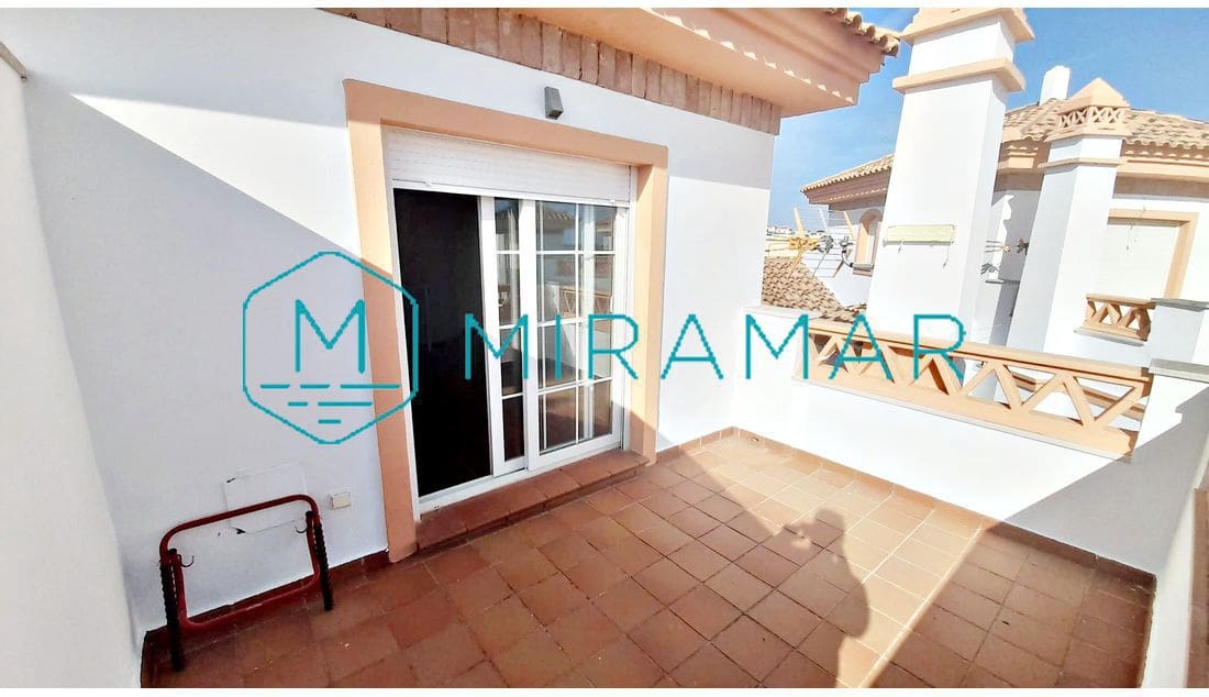 4 slaapkamer Halfvrijstaande villa te koop in Ayamonte met garage - € 265.000 (Ref: 9362829)