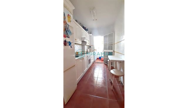 3 Zimmer Apartment zu verkaufen in Lepe mit Garage - 360.600 € (Ref: 9368937)