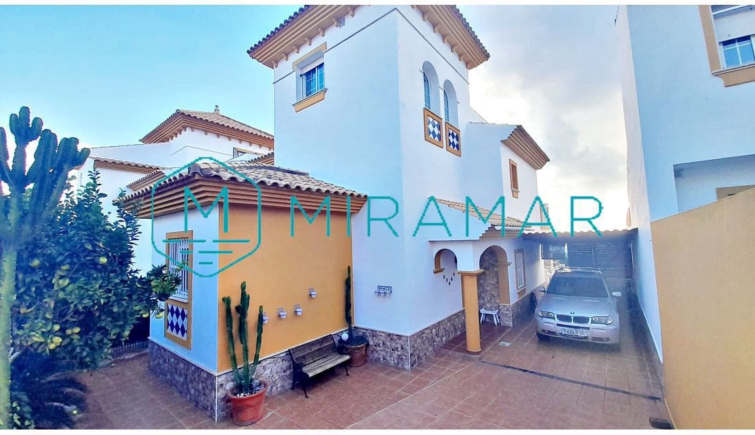 6 soverom Villa til salgs i Ayamonte - € 365 000 (Ref: 9385970)