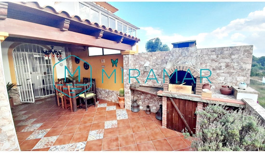 6 soverom Villa til salgs i Ayamonte - € 365 000 (Ref: 9385970)