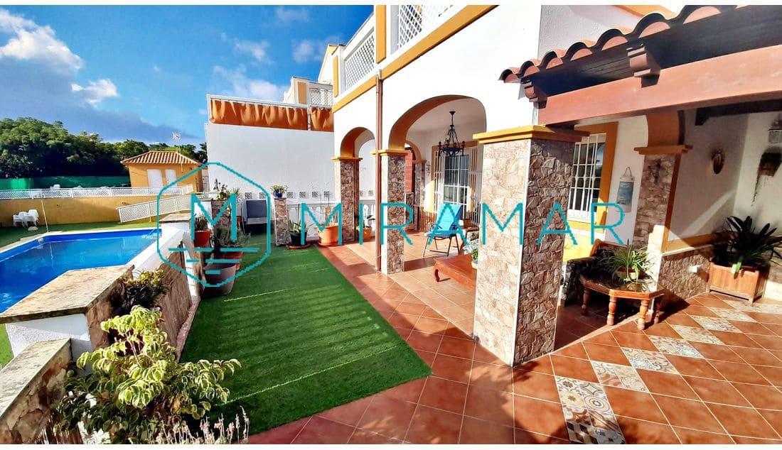 6 soverom Villa til salgs i Ayamonte - € 365 000 (Ref: 9385970)