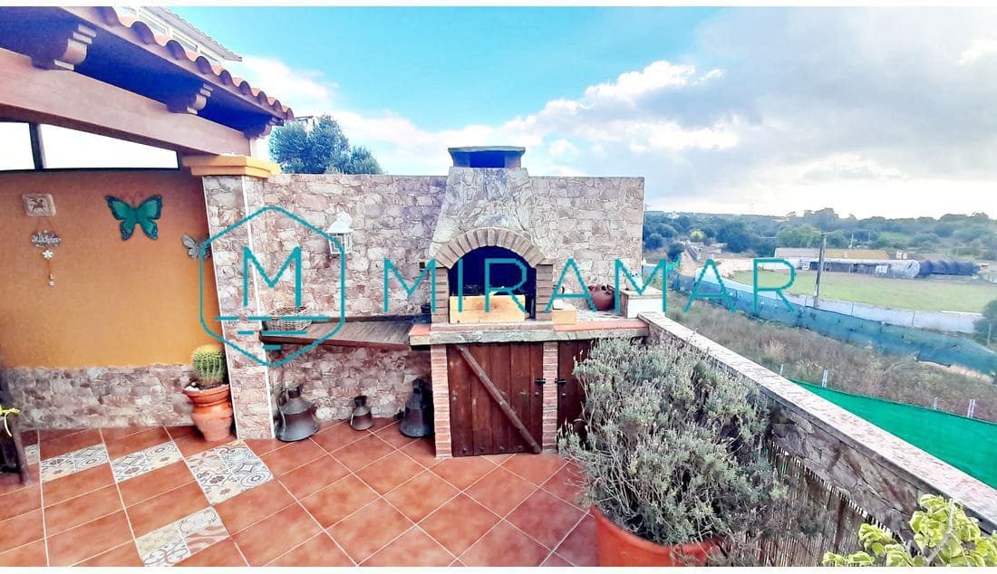 6 soverom Villa til salgs i Ayamonte - € 365 000 (Ref: 9385970)