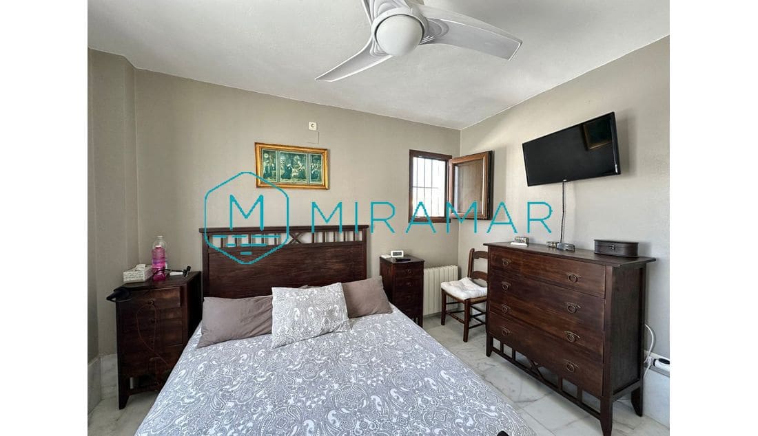 5 bedroom Villa for sale in La Antilla - € 772,500 (Ref: 9390838)