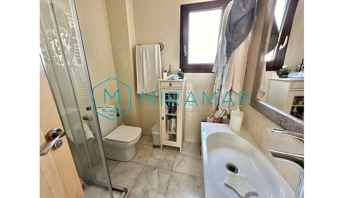 5 bedroom Villa for sale in La Antilla - € 772,500 (Ref: 9390838)