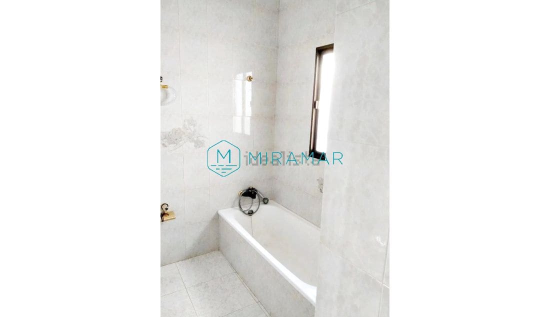 Maison de Ville à vendre à Lepe - 139 500 € (Ref: 9390841)