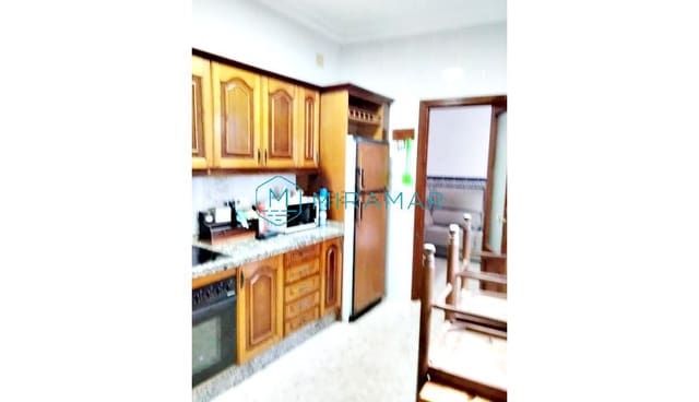 Townhouse for sale in Lepe - € 139,500 (Ref: 9390841)