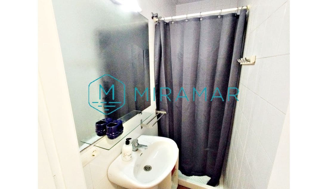 4 soveværelse Rækkehus til salg i Lepe med garage - € 280.000 (Ref: 9396548)