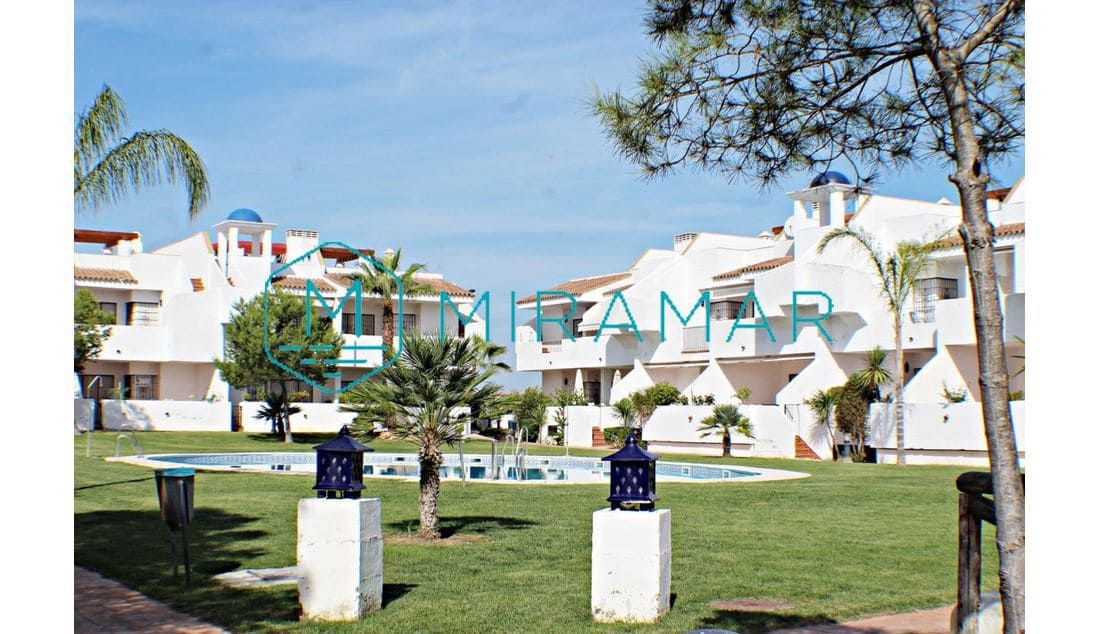 2 bedroom Apartment for sale in Lepe with garage - € 238,900 (Ref: 9497168)