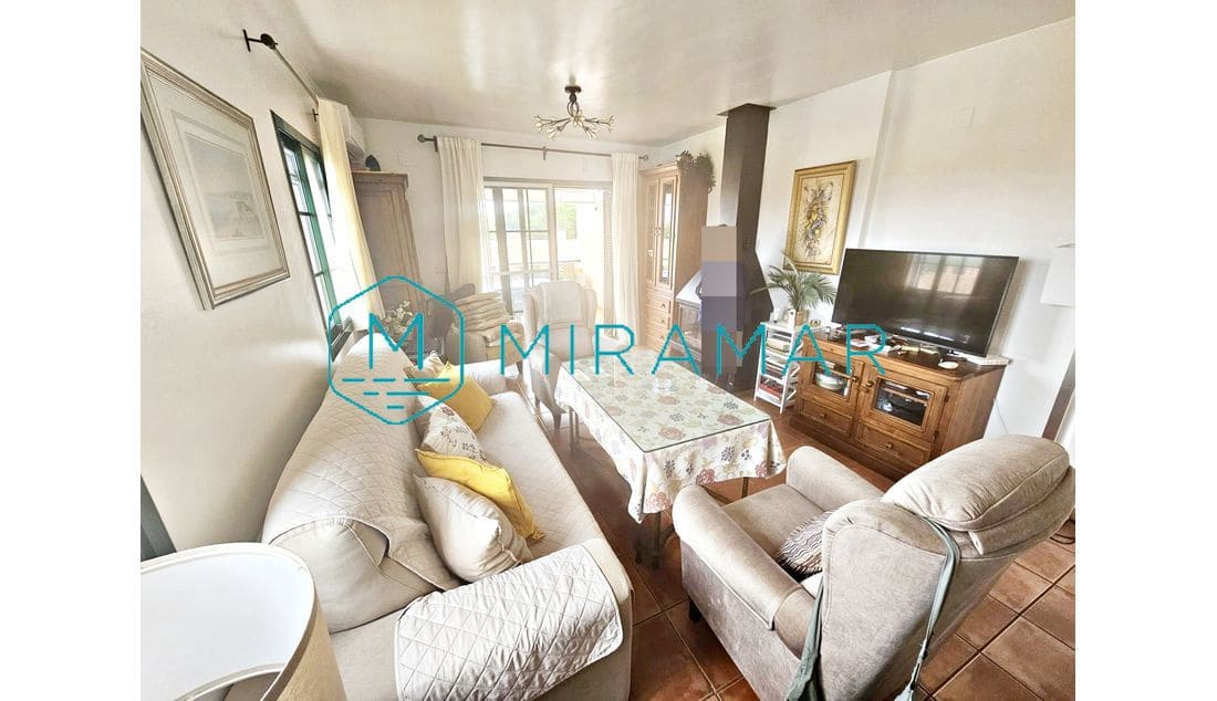 2 soveværelse Rækkehus til salg i Lepe med garage - € 218.000 (Ref: 9564309)