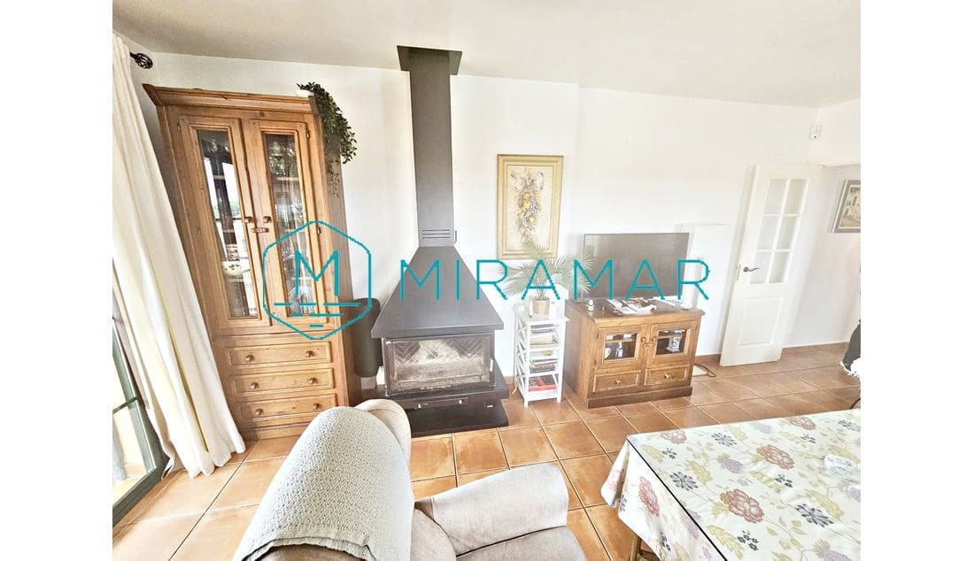 2 soveværelse Rækkehus til salg i Lepe med garage - € 218.000 (Ref: 9564309)