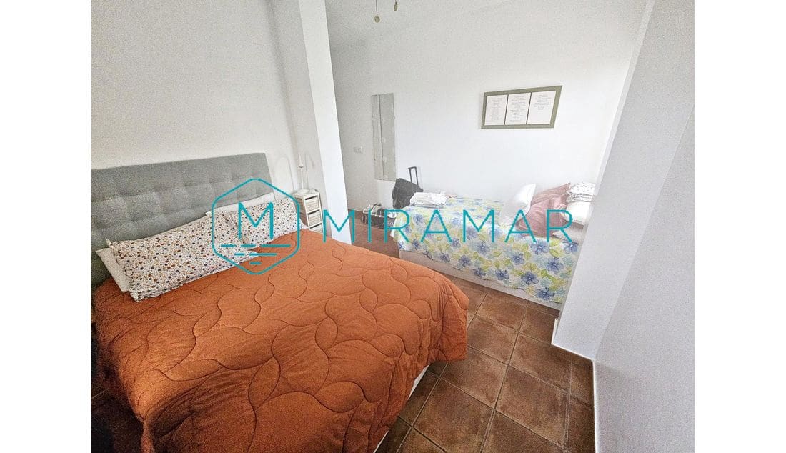 2 soveværelse Rækkehus til salg i Lepe med garage - € 218.000 (Ref: 9564309)