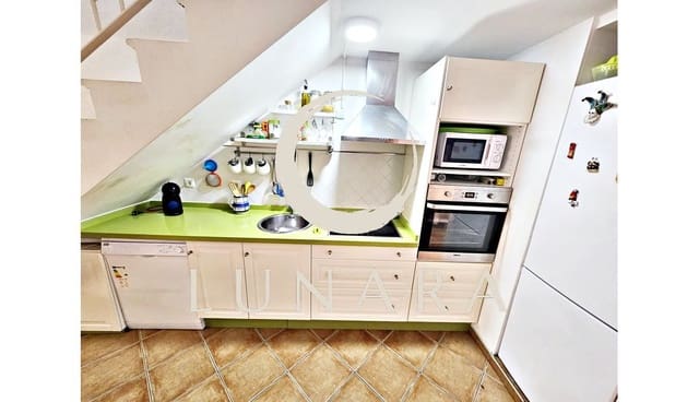 4 soveværelse Rækkehus til salg i La Antilla, Lepe med garage - € 350.000 (Ref: 9568012)