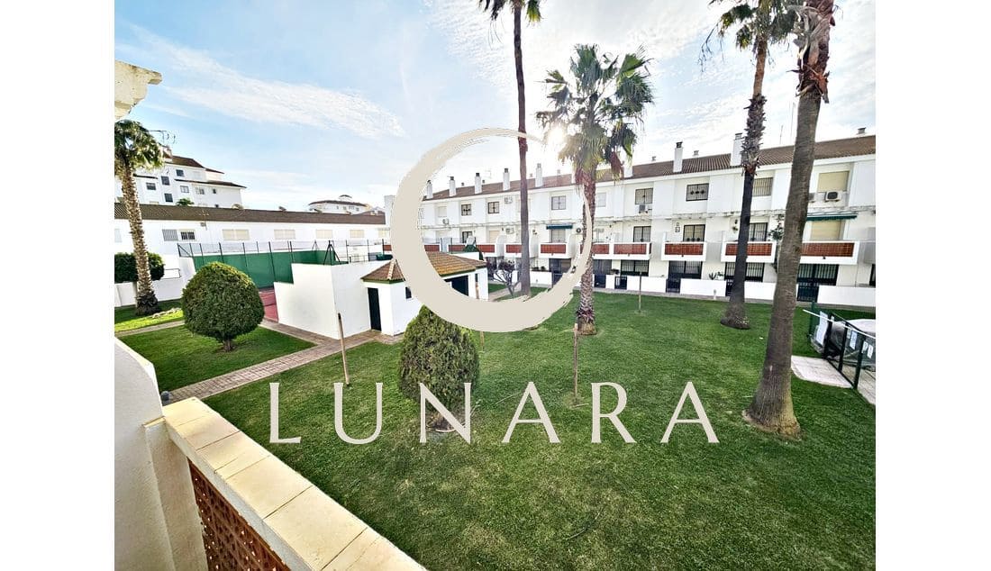 4 bedroom Terraced Villa for sale in La Antilla with garage - € 350,000 (Ref: 9568012)