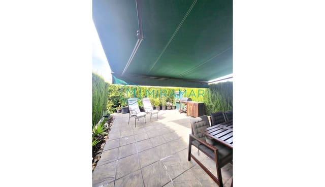 Adosado de 3 habitaciones en Ayamonte en venta con garaje - 413.000 € (Ref: 9570616)