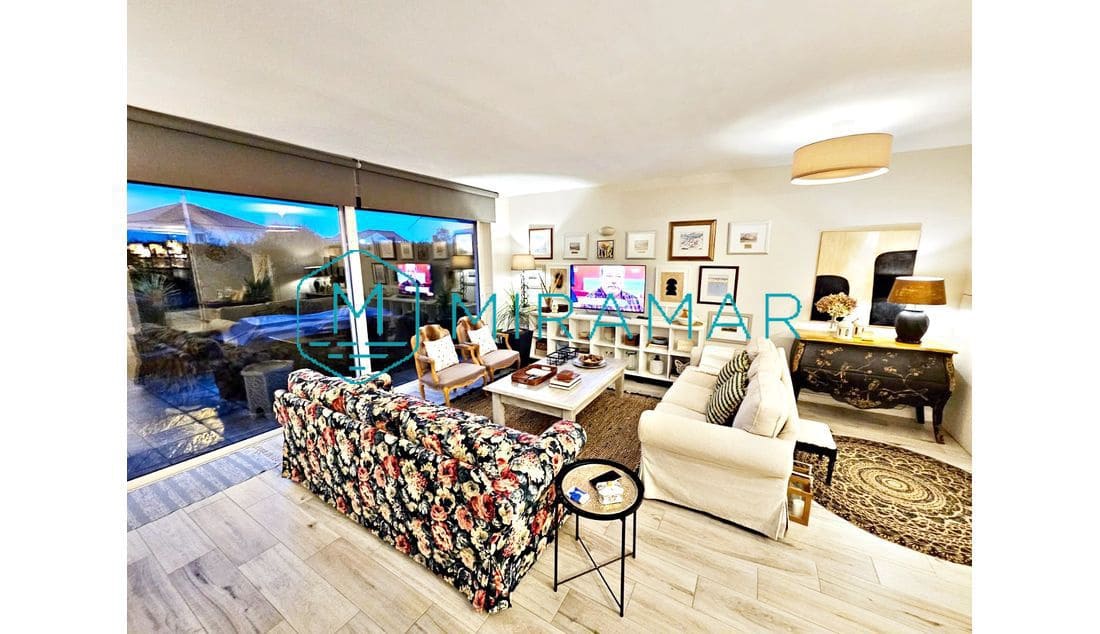 Adosado de 3 habitaciones en Ayamonte en venta con garaje - 413.000 € (Ref: 9570616)