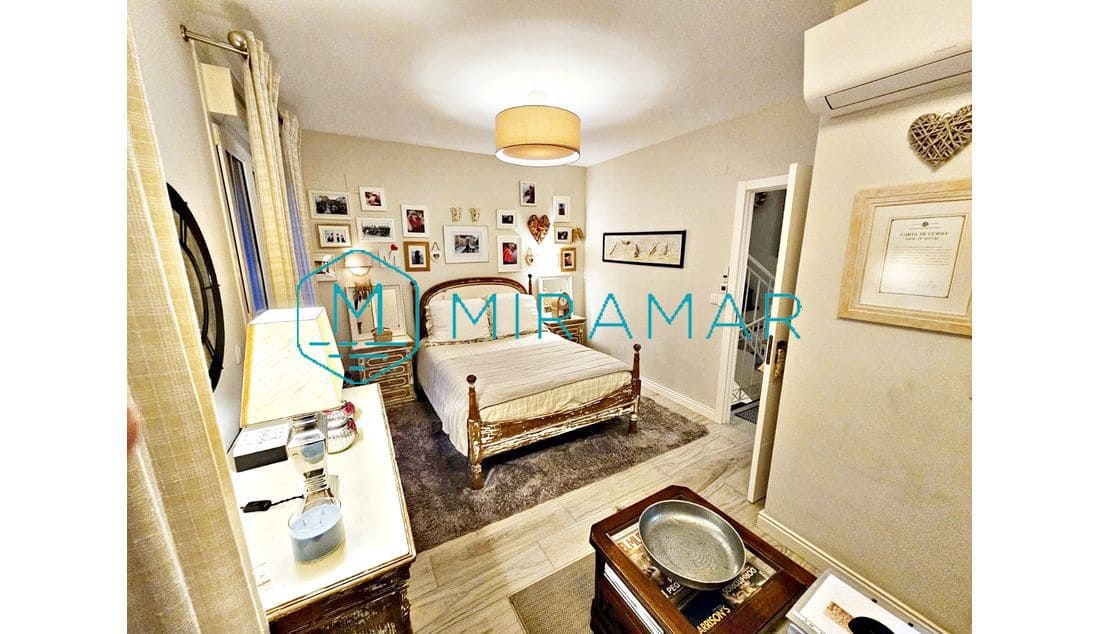 Adosado de 3 habitaciones en Ayamonte en venta con garaje - 413.000 € (Ref: 9570616)