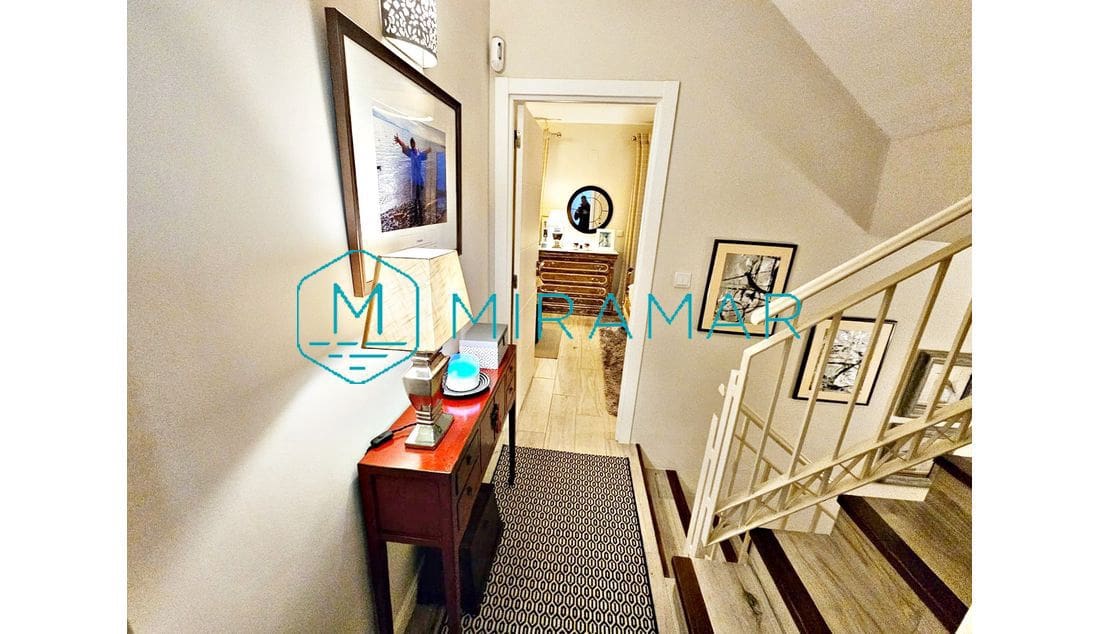 Adosado de 3 habitaciones en Ayamonte en venta con garaje - 413.000 € (Ref: 9570616)