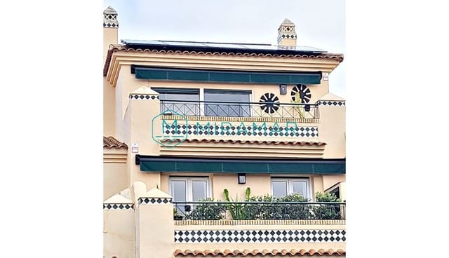 Adosado de 3 habitaciones en Ayamonte en venta con garaje - 413.000 € (Ref: 9570616)