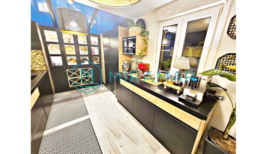 Adosado de 3 habitaciones en Ayamonte en venta con garaje - 413.000 € (Ref: 9570616)