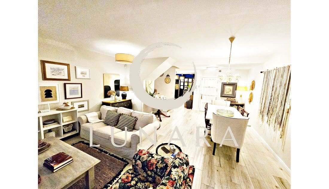 3 bedroom Terraced Villa for sale in Ayamonte with garage - € 413,000 (Ref: 9570616)