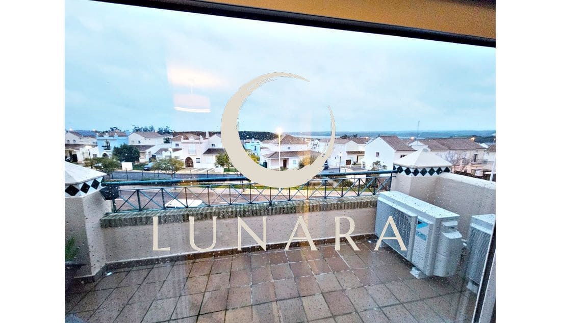 3 bedroom Terraced Villa for sale in Ayamonte with garage - € 413,000 (Ref: 9570616)