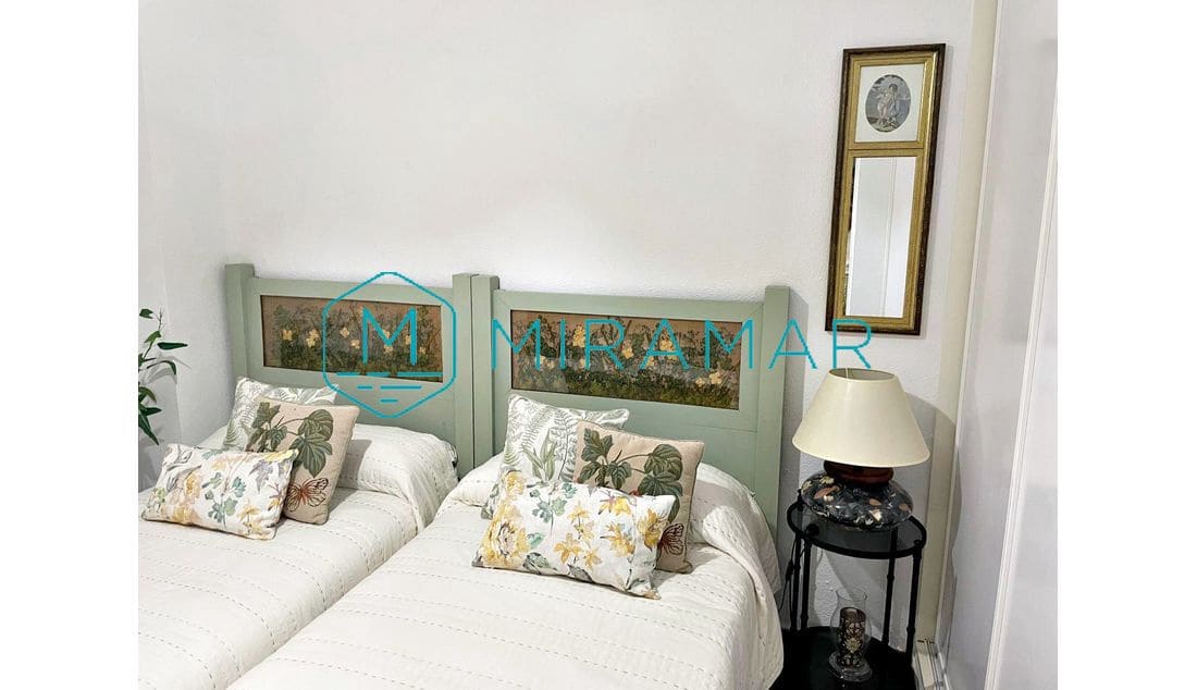 3 sypialnia Dom szeregowy na sprzedaż w Lepe - 295 000 € (Ref: 9570617)