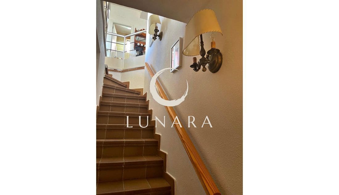 3 bedroom Terraced Villa for sale in Lepe - € 295,000 (Ref: 9570617)