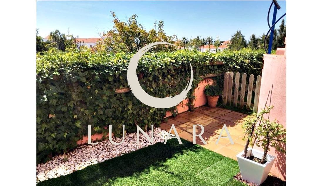 3 bedroom Terraced Villa for sale in Lepe - € 295,000 (Ref: 9570617)