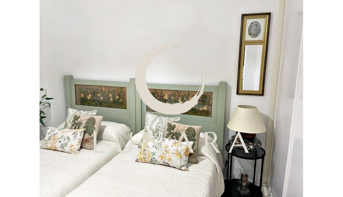 3 bedroom Terraced Villa for sale in Lepe - € 295,000 (Ref: 9570617)