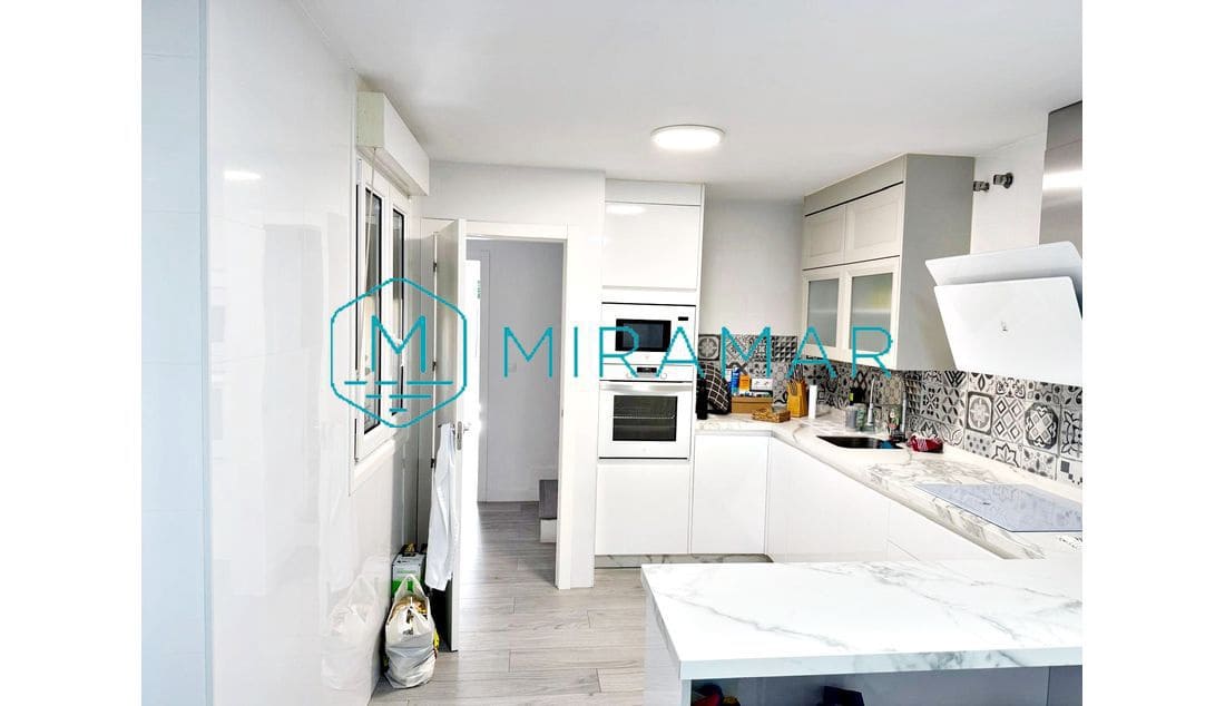 Adosado de 3 habitaciones en Ayamonte en venta - 227.000 € (Ref: 9571485)