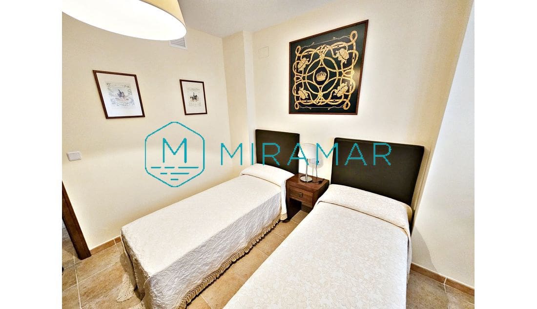 2 sovrum Lägenhet till salu i Ayamonte med garage - 175 000 € (Ref: 9590705)