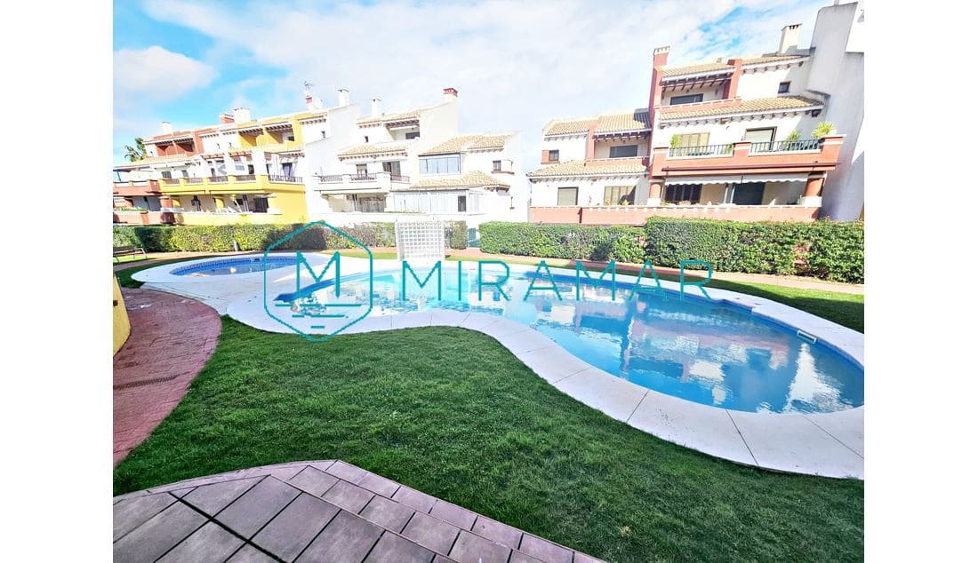 2 sovrum Lägenhet till salu i Ayamonte med garage - 175 000 € (Ref: 9590705)