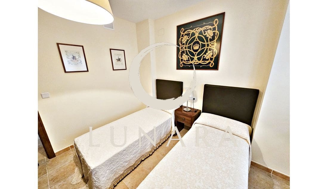 Apartamento de 2 habitaciones en Ayamonte en venta con garaje - 180.000 € (Ref: 9590705)