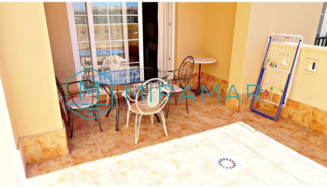 Ático de 2 habitaciones en Isla Canela en venta con garaje - 299.000 € (Ref: 9598707)